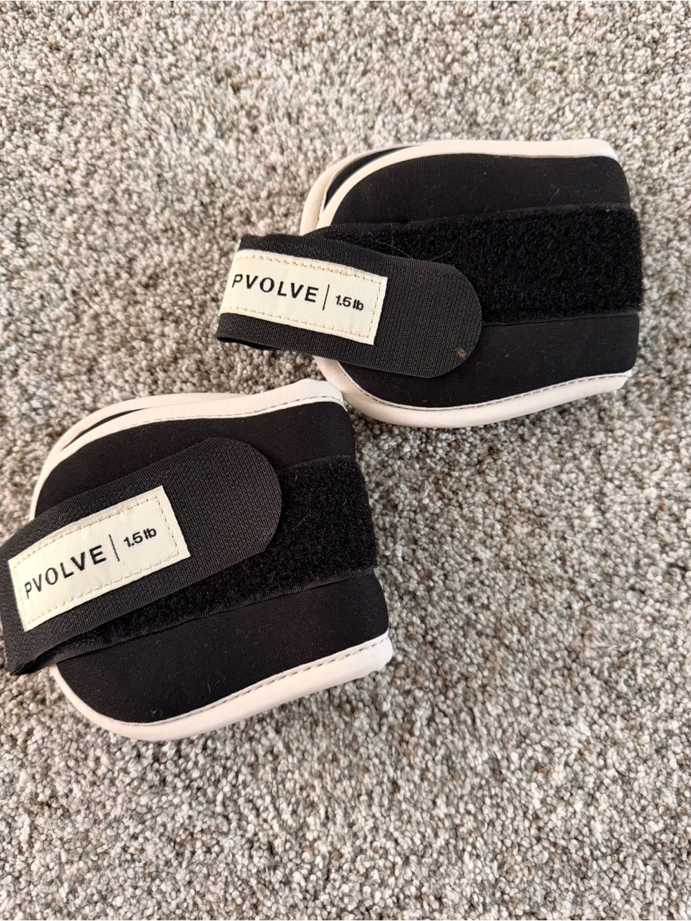 PVOLVE 1.5 lb Black Ankle/Wrist Weights - Pair